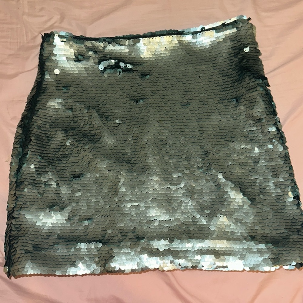Sequins skirt